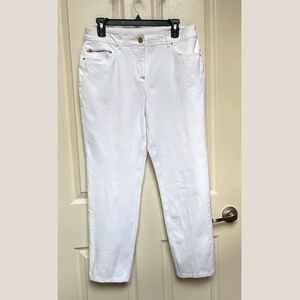 White Chico's So Slimming Ankle Length Jeans NWOT